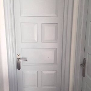 Puerta de interior